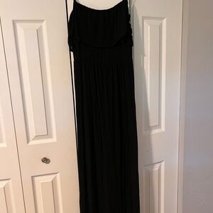 Black splendid ruffle maxi dress